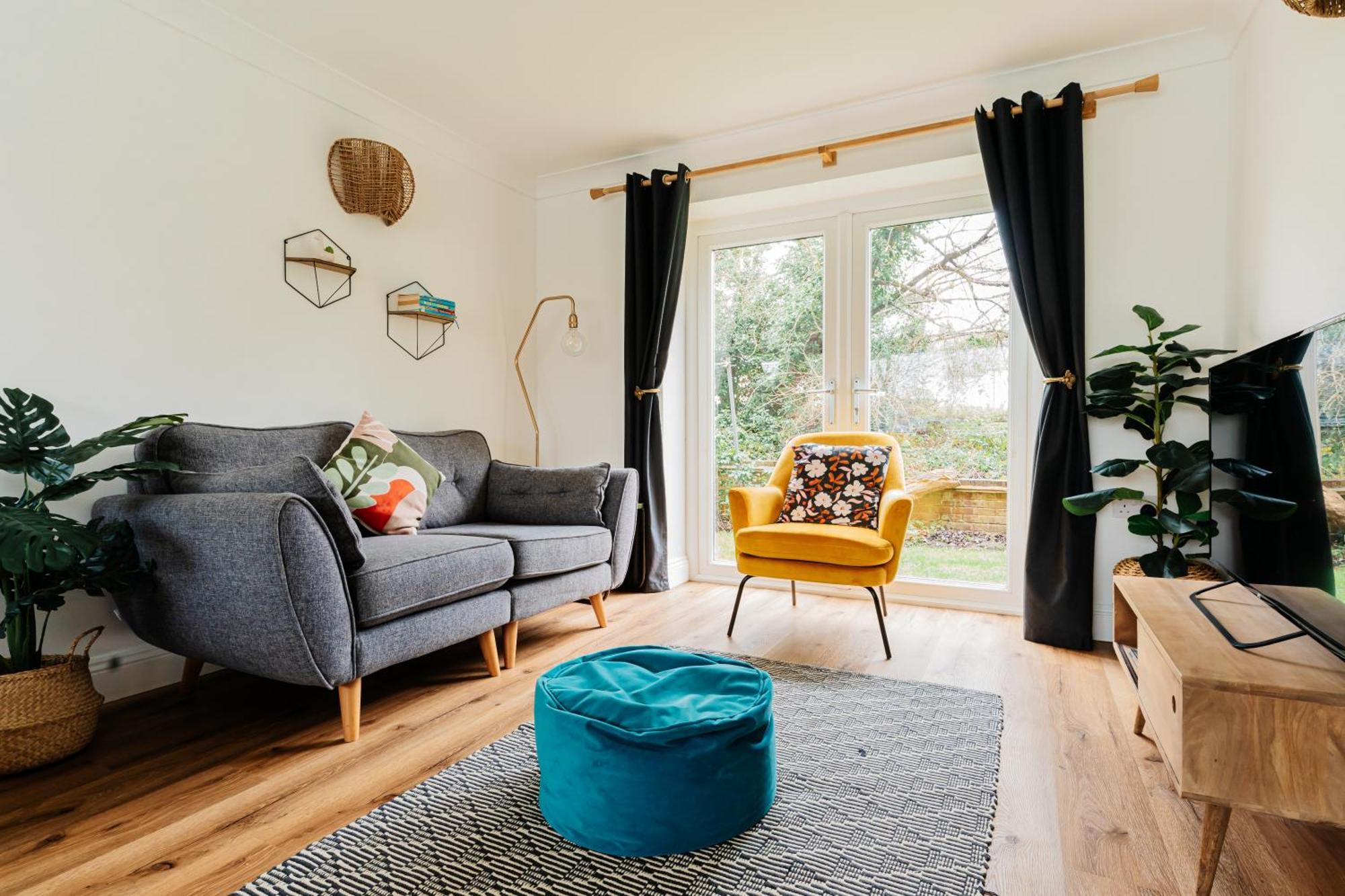 Refurbished Town Centre Apartment Stratford-upon-Avon Exterior photo